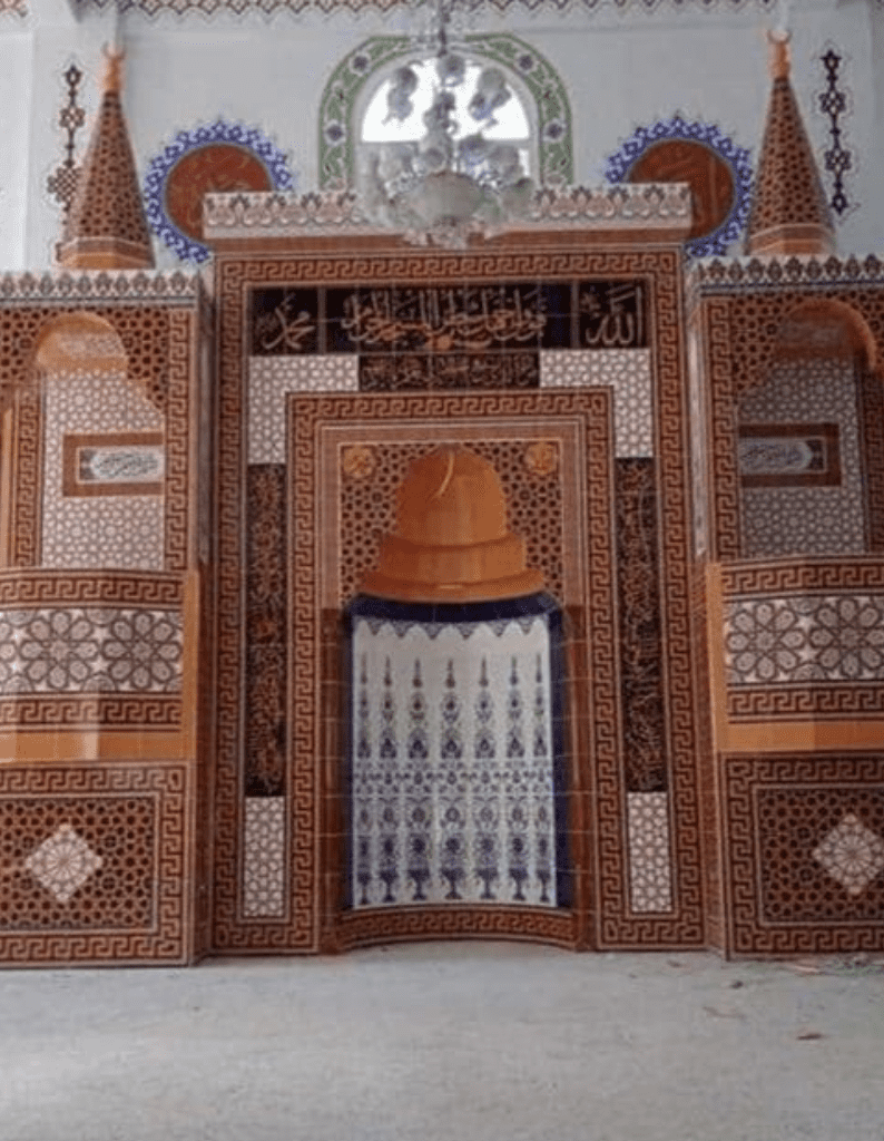 Mihrab, Pulpit, and Lectern-05