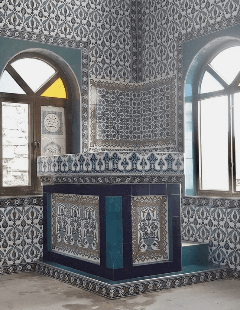 Tile Lectern-05