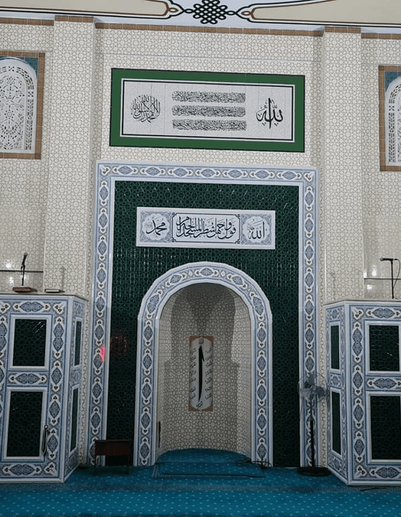 Mihrab-32